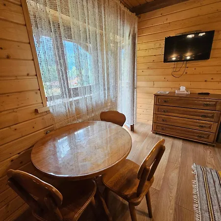Guesthouse Kolo Druziv Tatariv Exterior photo