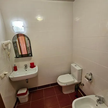 Guesthouse Kolo Druziv Tatariv Exterior photo