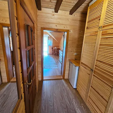 Guesthouse Kolo Druziv Tatariv Exterior photo