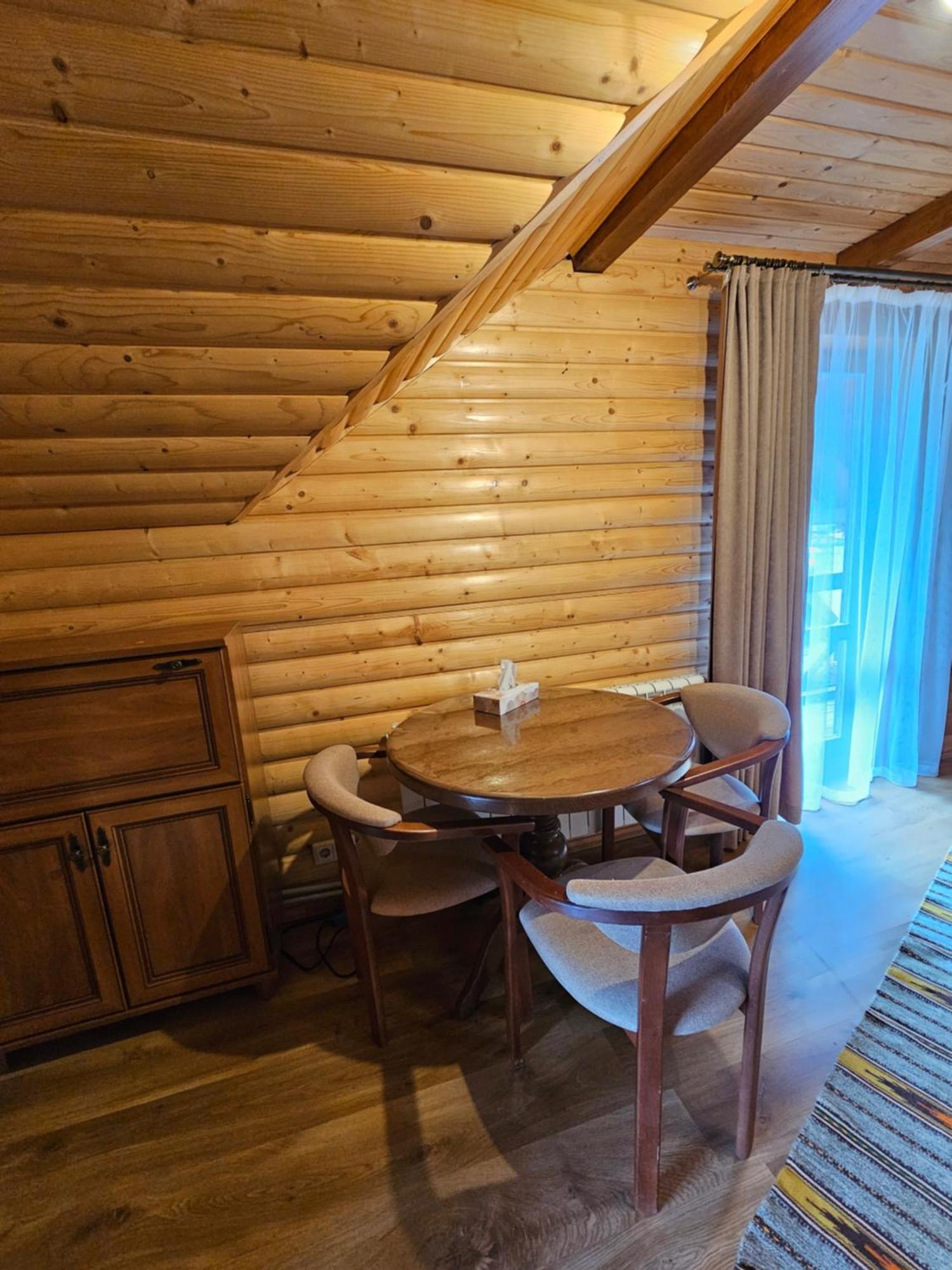 Guest house Kolo Druziv *