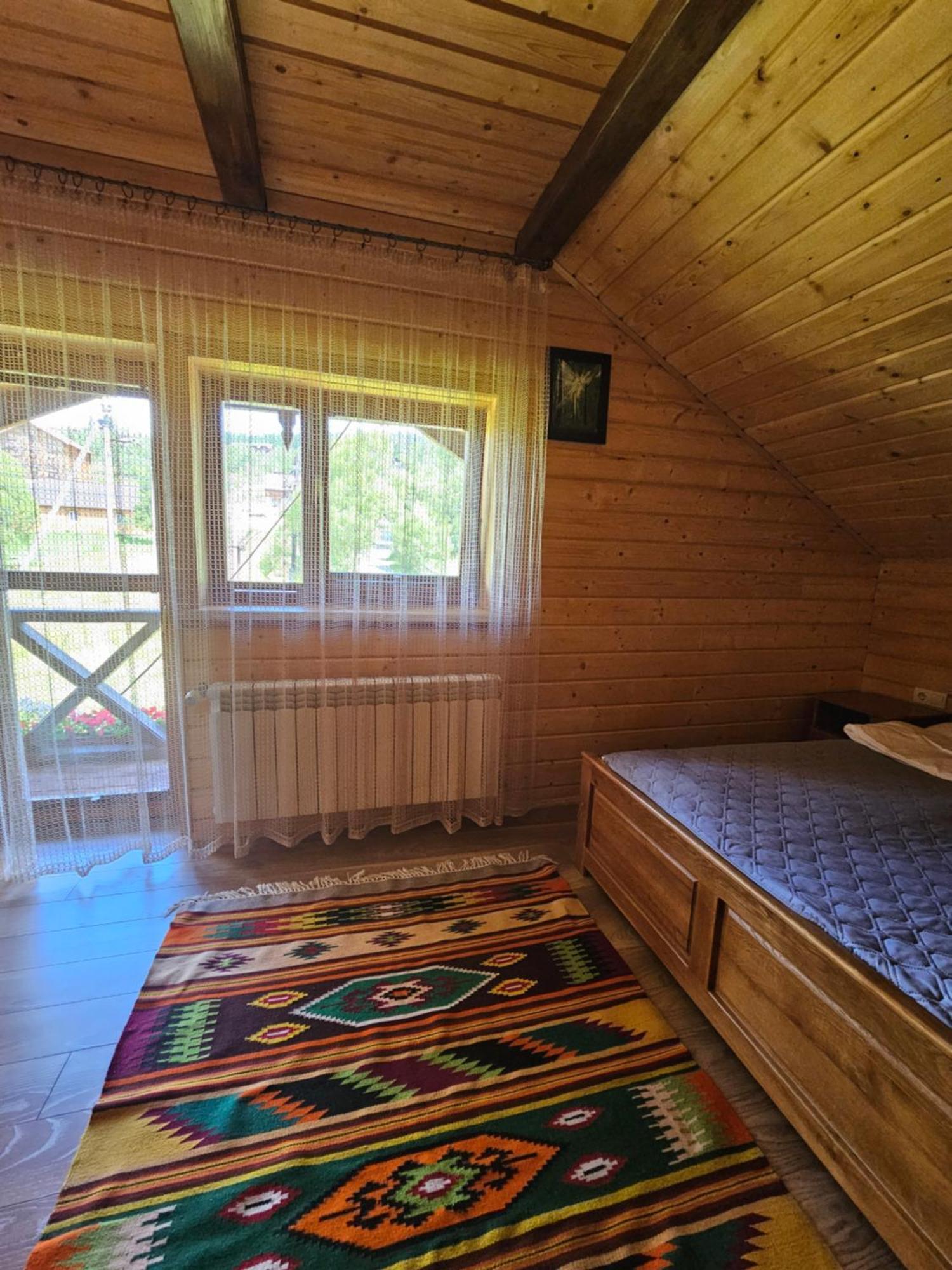 Kolo Druziv Guest house Tatariv