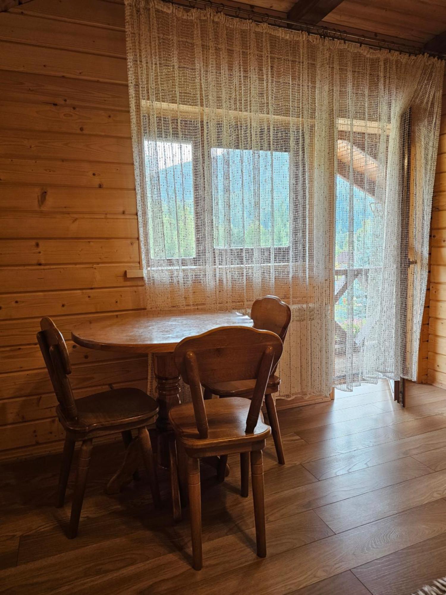 Guest house Kolo Druziv *